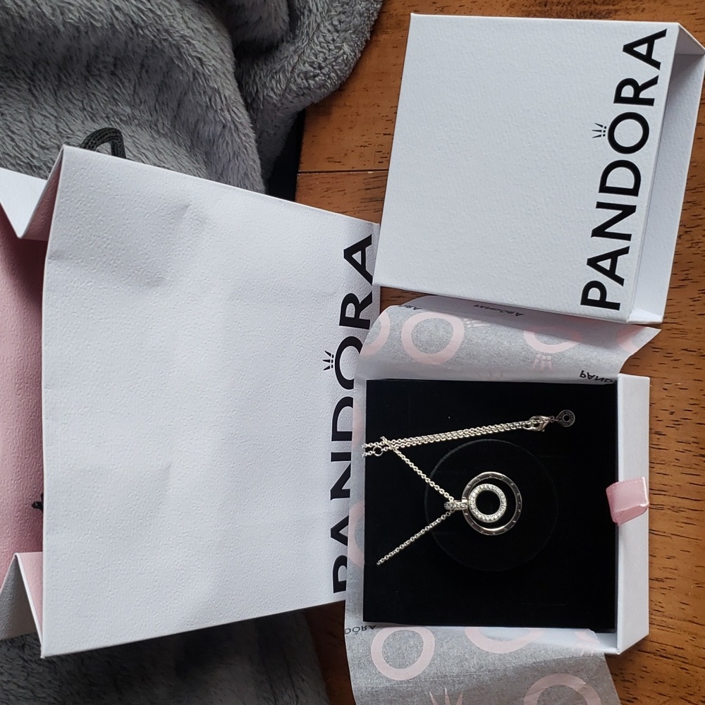 NEW Pandora signature necklace S925 silver circle pendant Pave/beads gift pkging - Picture 5 of 5